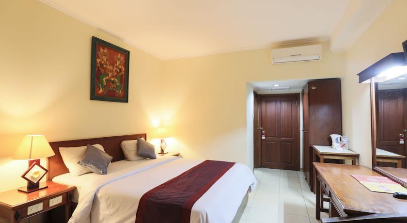 Reddoorz @ Raya Kuta Hotel Kuta Lombok Exterior foto