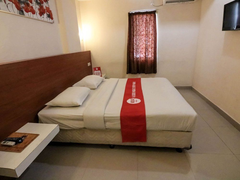 Reddoorz @ Raya Kuta Hotel Kuta Lombok Exterior foto