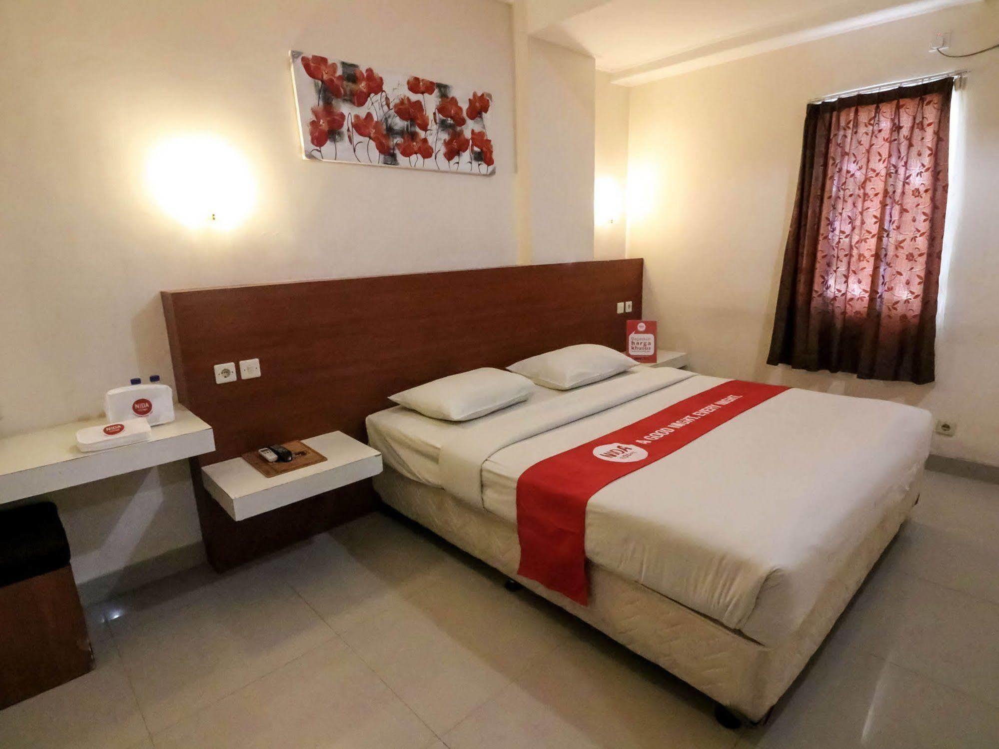Reddoorz @ Raya Kuta Hotel Kuta Lombok Exterior foto
