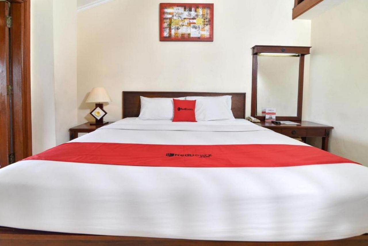 Reddoorz @ Raya Kuta Hotel Kuta Lombok Exterior foto
