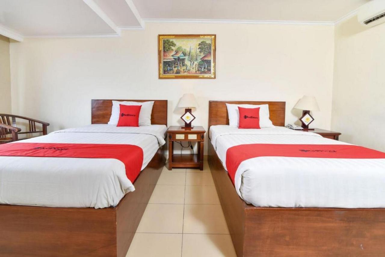 Reddoorz @ Raya Kuta Hotel Kuta Lombok Exterior foto